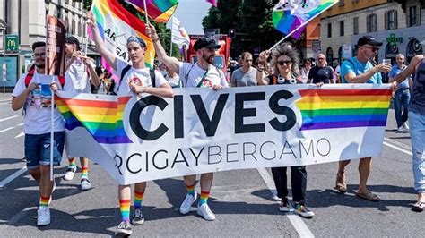 bakekaincontri gay bg|Annunci incontri gay a Bergamo